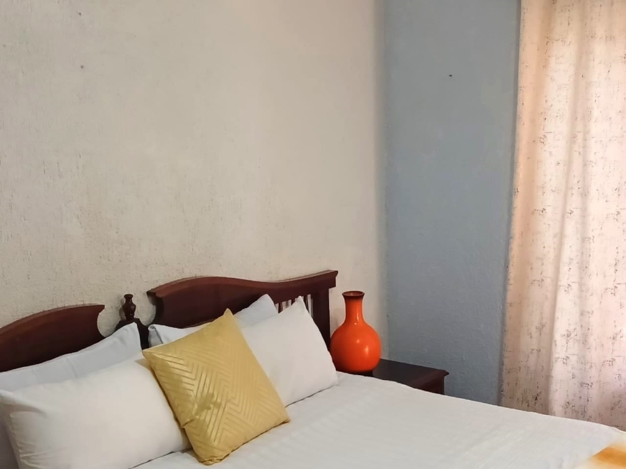 8 Bedroom Property for Sale in Cashan North West